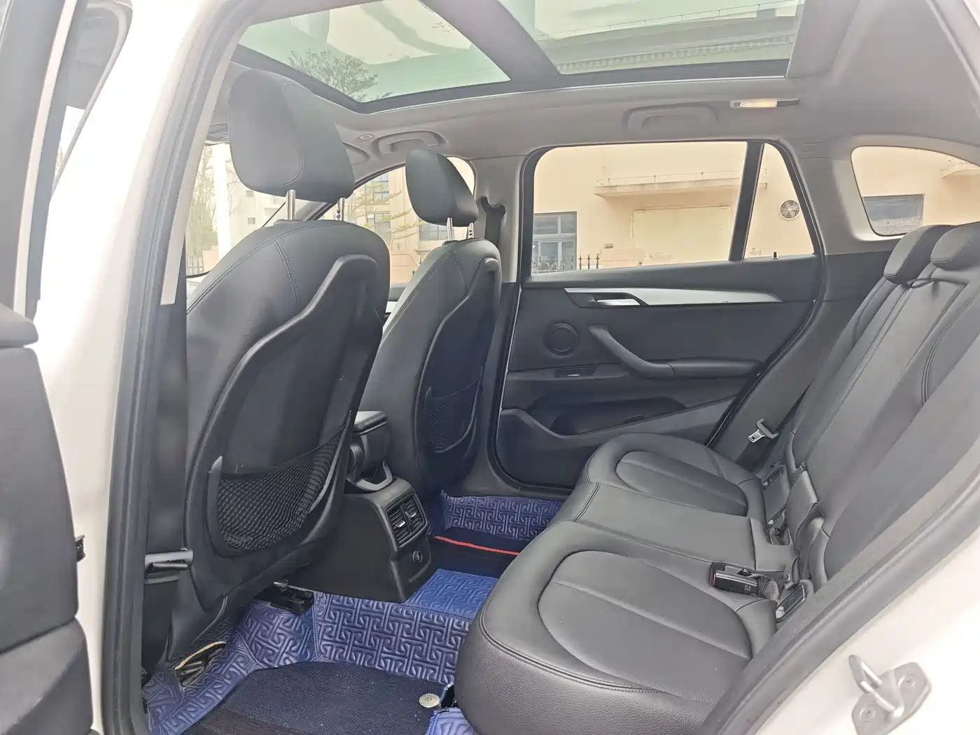 BMW X1 2018 sDrive20Li Leading Model фото 6