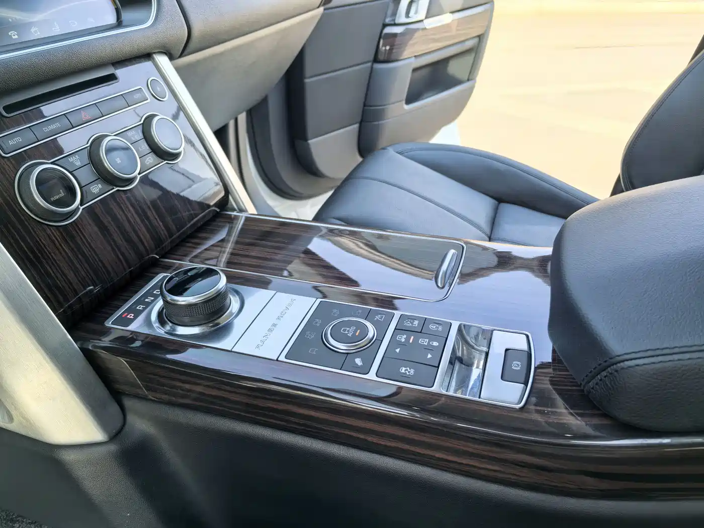 Land Rover Range Rover 2017 3.0 SC V6 Vogue фото 11