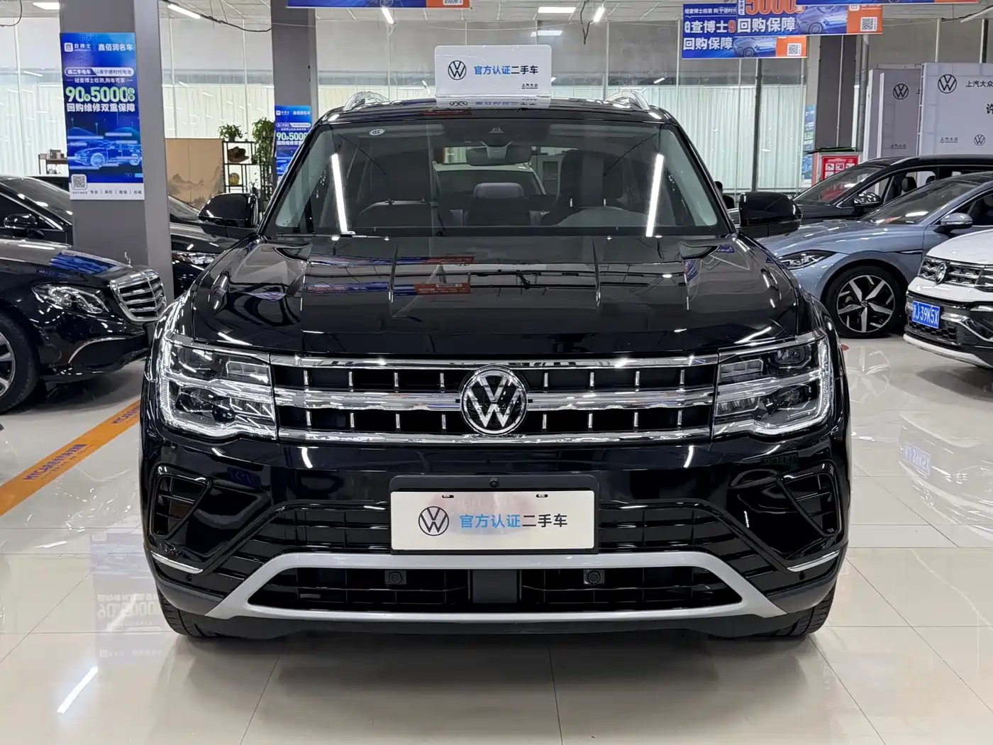 Volkswagen Teramont 2025 380TSI 4WD Outstanding Edition фото 2