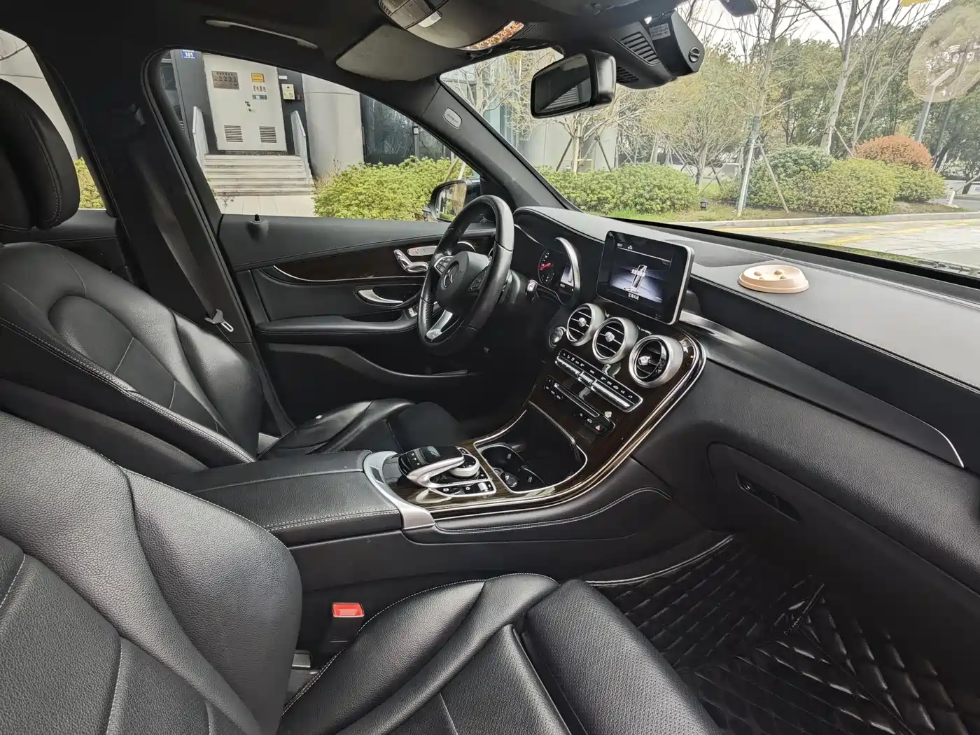 Mercedes-Benz GLC 2018 GLC 260 4MATIC Dynamic фото 9