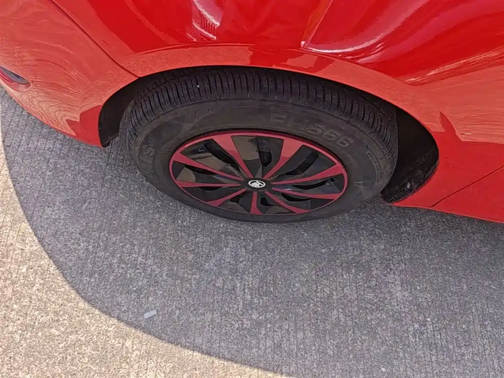 Škoda Fabia 2014 1.4L Automatic Crystal Edition фото 23