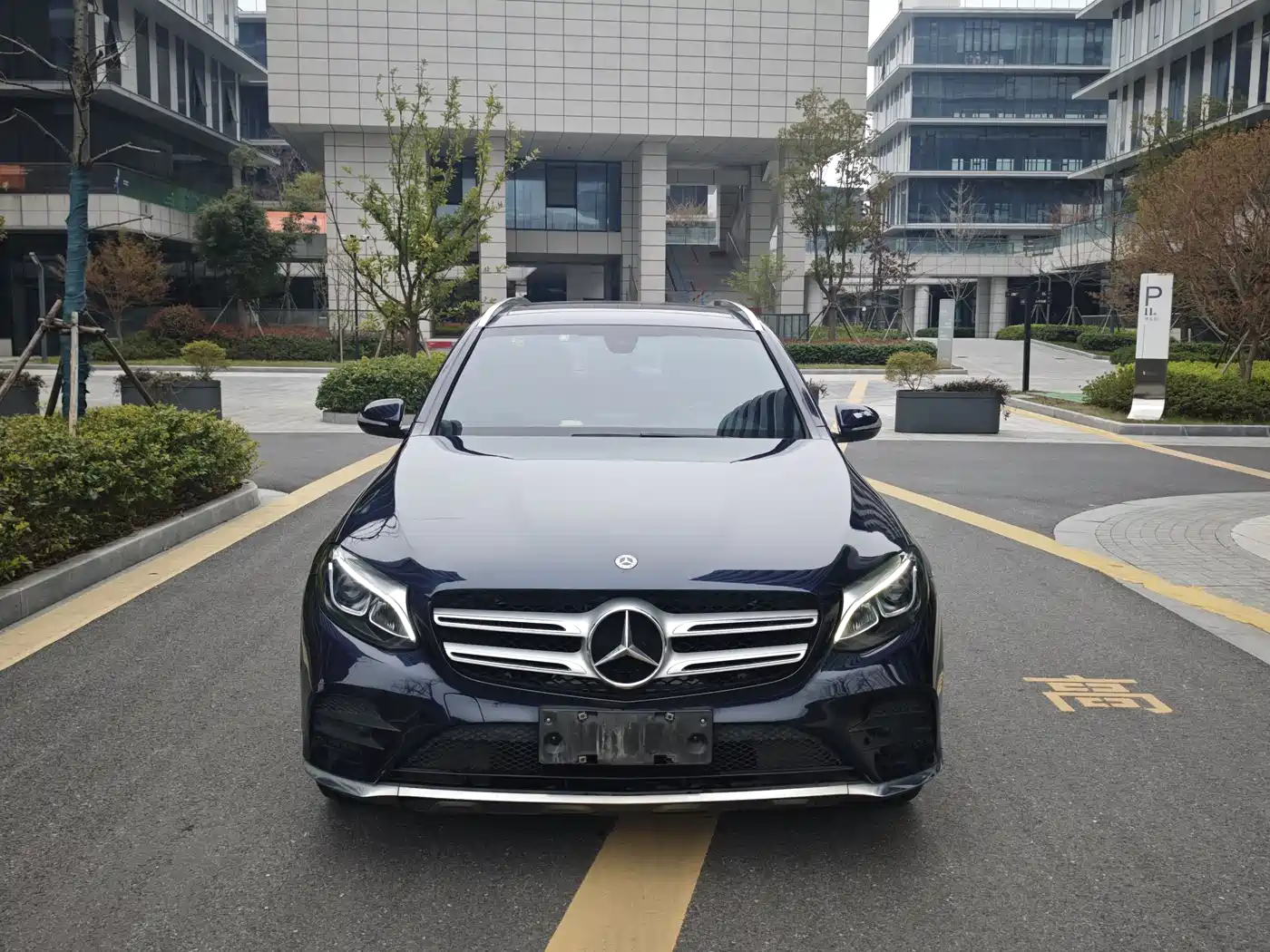 Mercedes-Benz GLC 2018 GLC 260 4MATIC Dynamic фото 2