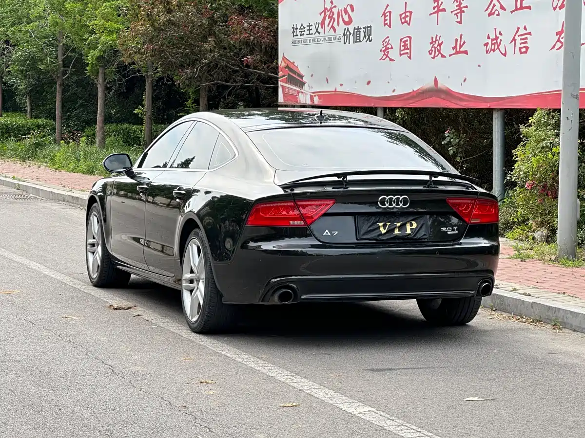 Audi A7 2012 3.0TFSI quattro Comfort фото 5