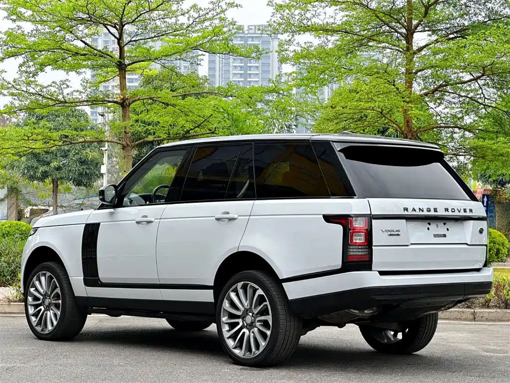 Land Rover Range Rover 2015 3.0 SC V6 Vogue фото 6