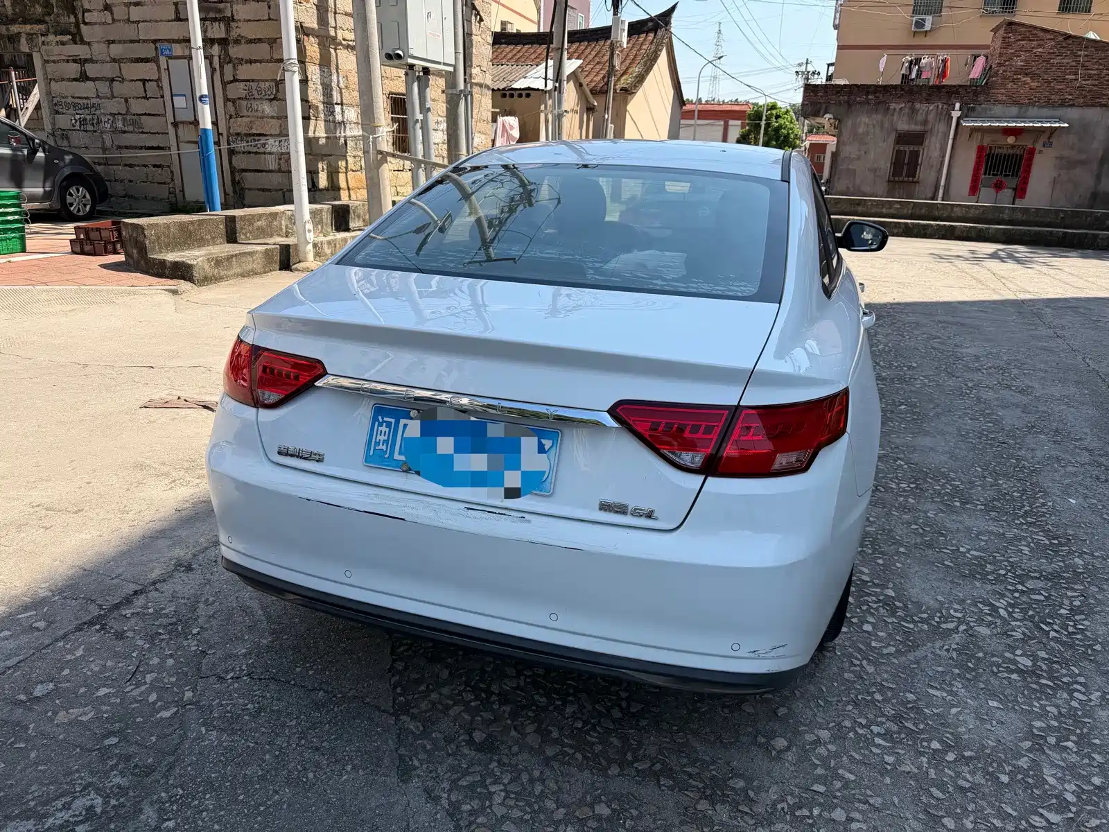 Фото 5 - Geely Emgrand GL