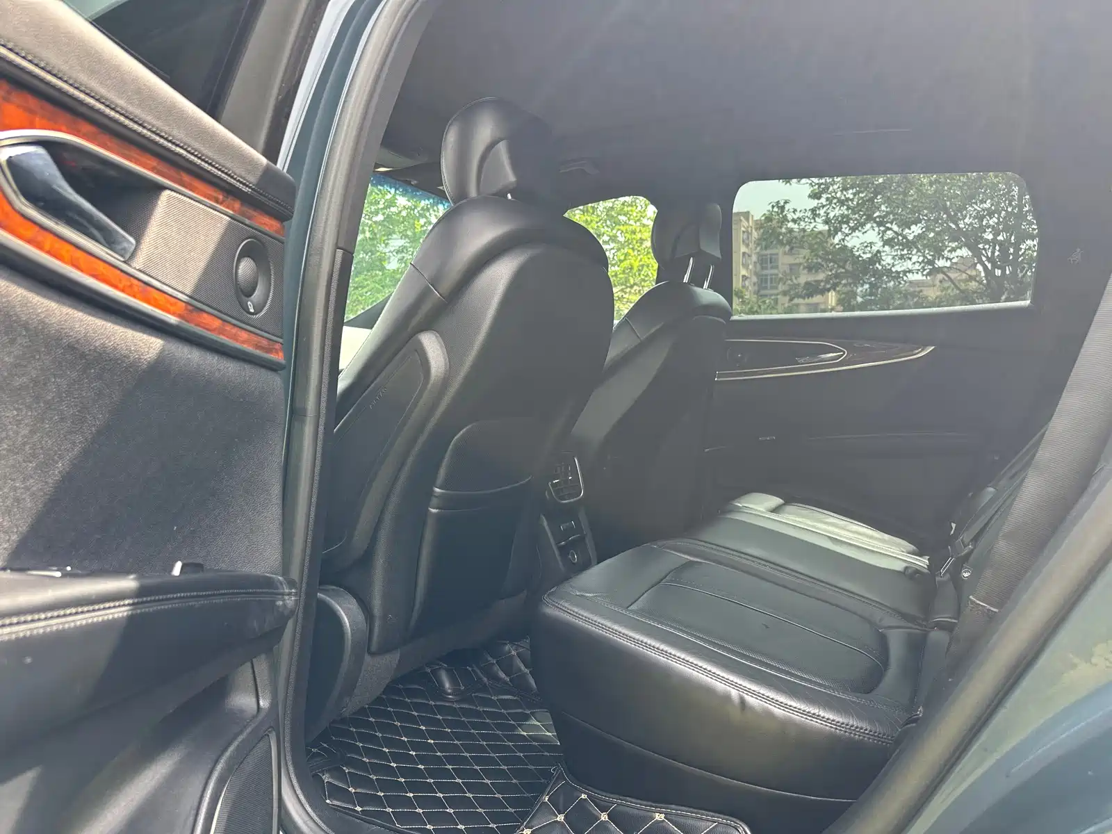 Фото 4 - Lincoln MKX