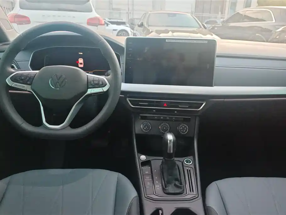 Volkswagen Lavida 2024 Model 1.5L Automatic Starlight 5 Million Edition фото 13