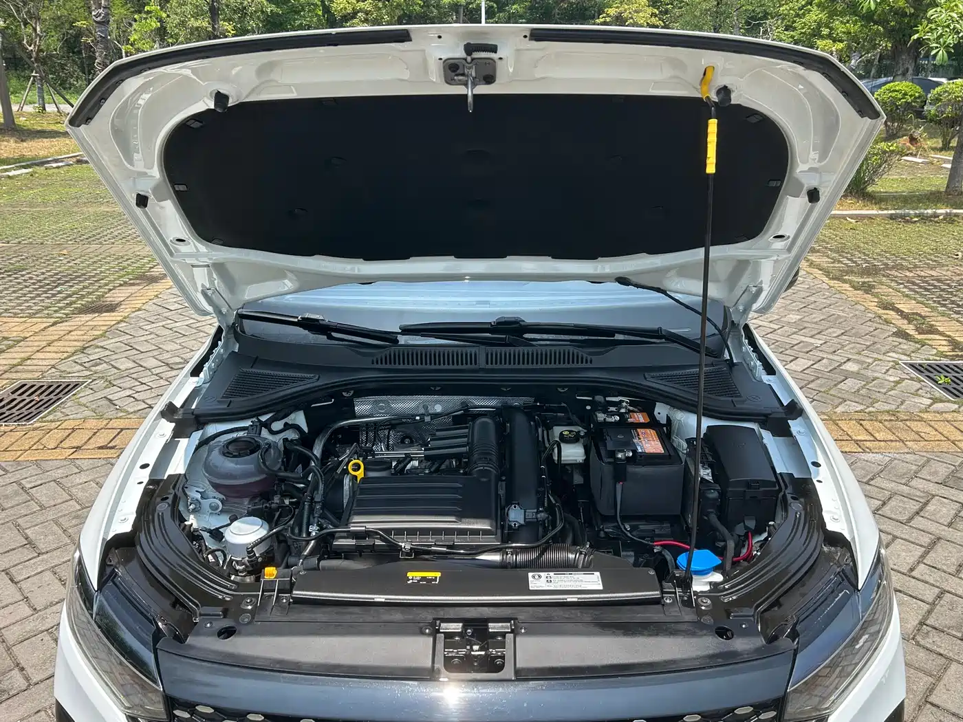 Volkswagen Lavida 2023 200TSI DSG Starlight Comfort Edition фото 18