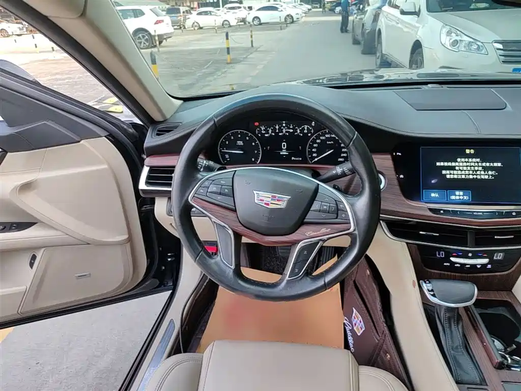 Cadillac CT6 2017 28T Fashion фото 11