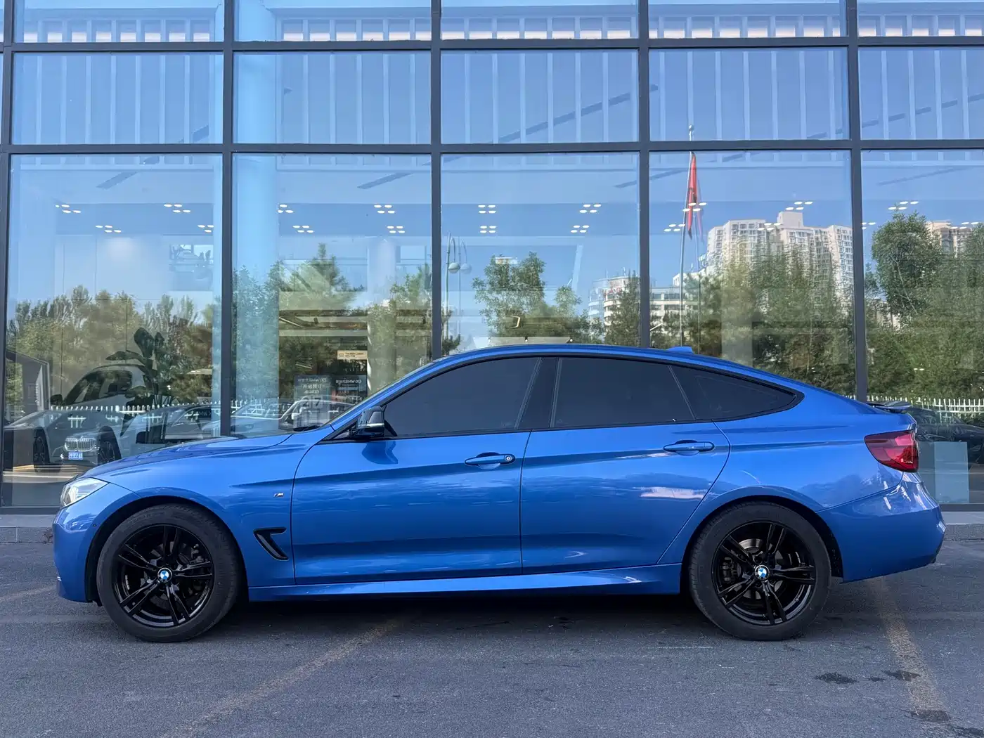 BMW 3 Series GT 2021 2020 320i M Sport Black Night Edition
