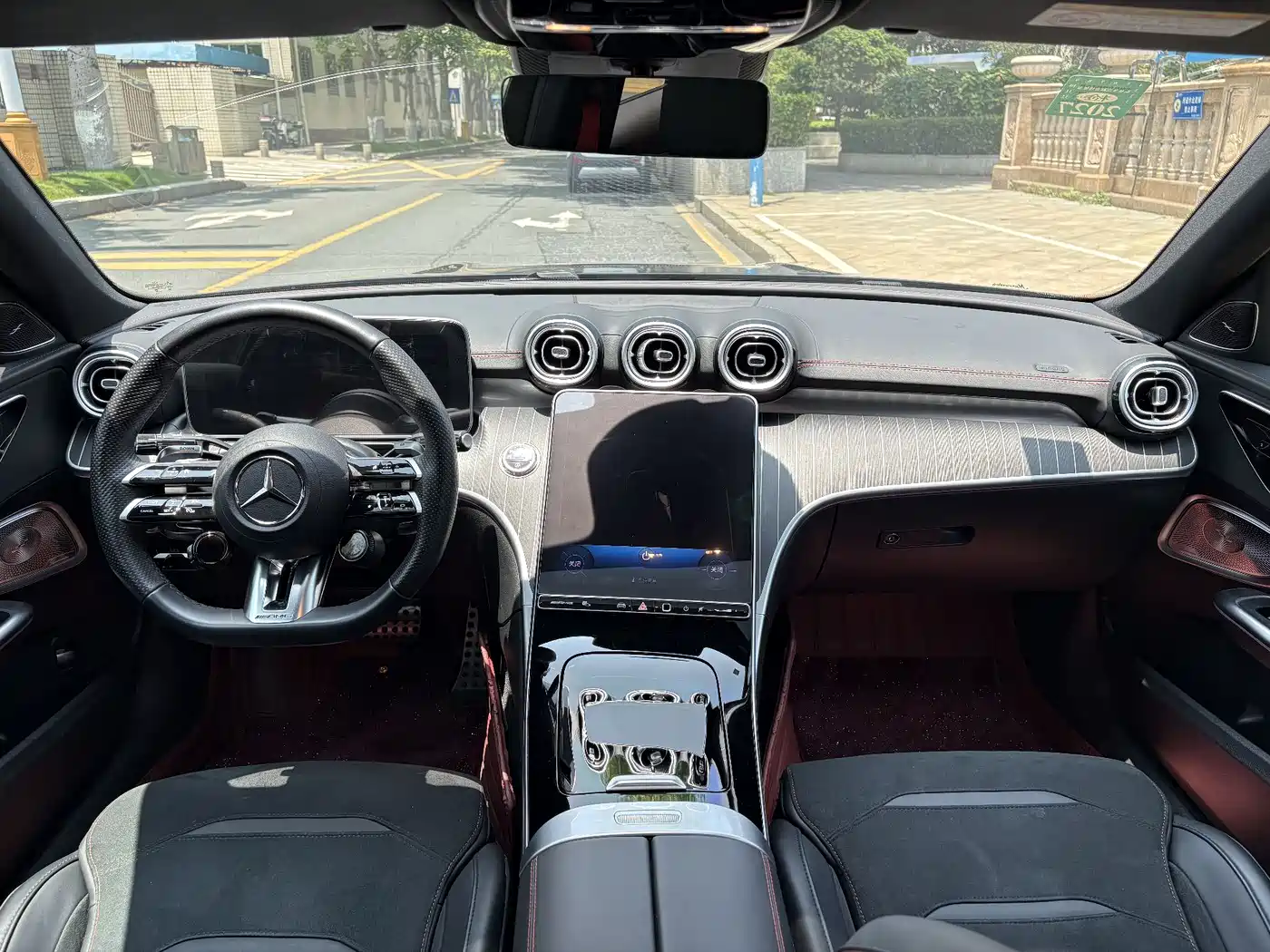 Mercedes-Benz C-Class AMG 2024 AMG C 43 4MATIC фото 9