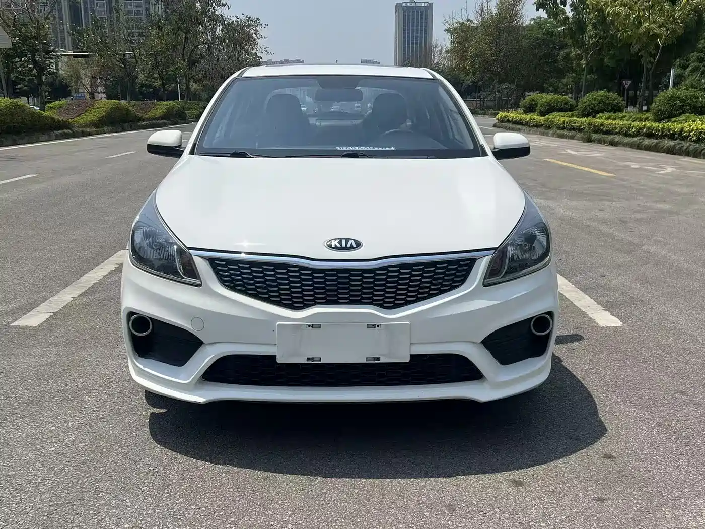 Kia K2 2017 Sedan 1.4L AT GLS фото 2