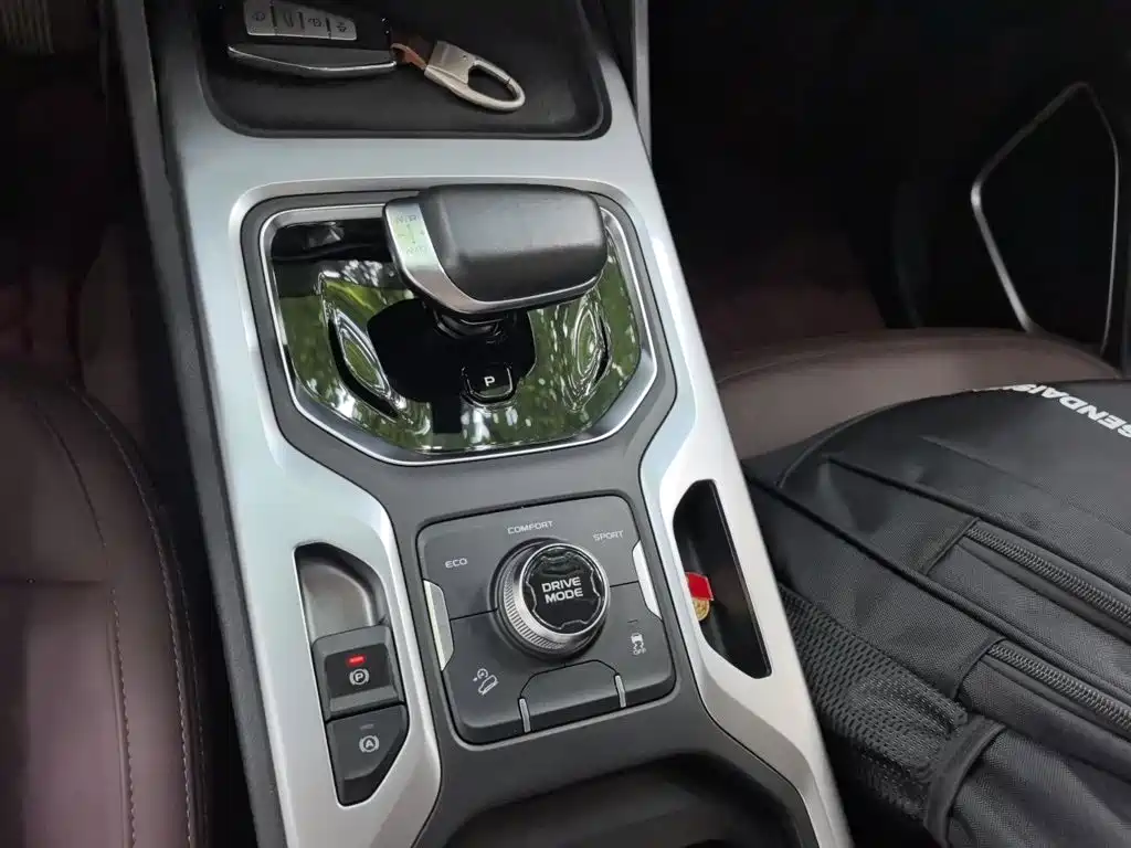 Geely Haoyue 2022 2022 1.8TD DCT Luxury 7-Seater