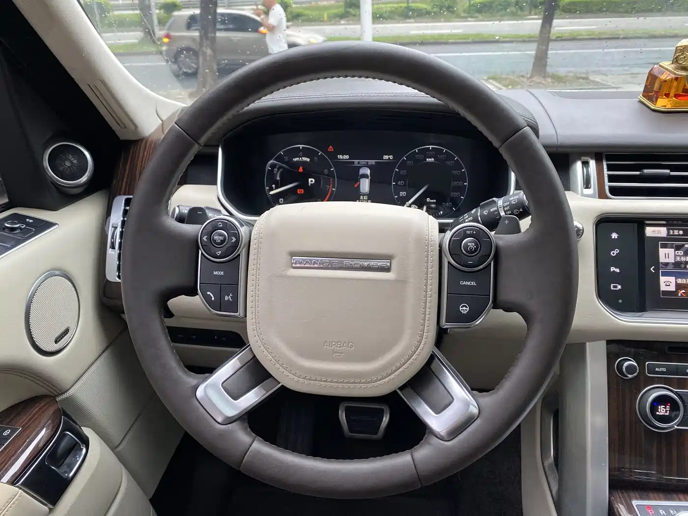 Land Rover Range Rover 2017 3.0 SC V6 Vogue фото 11
