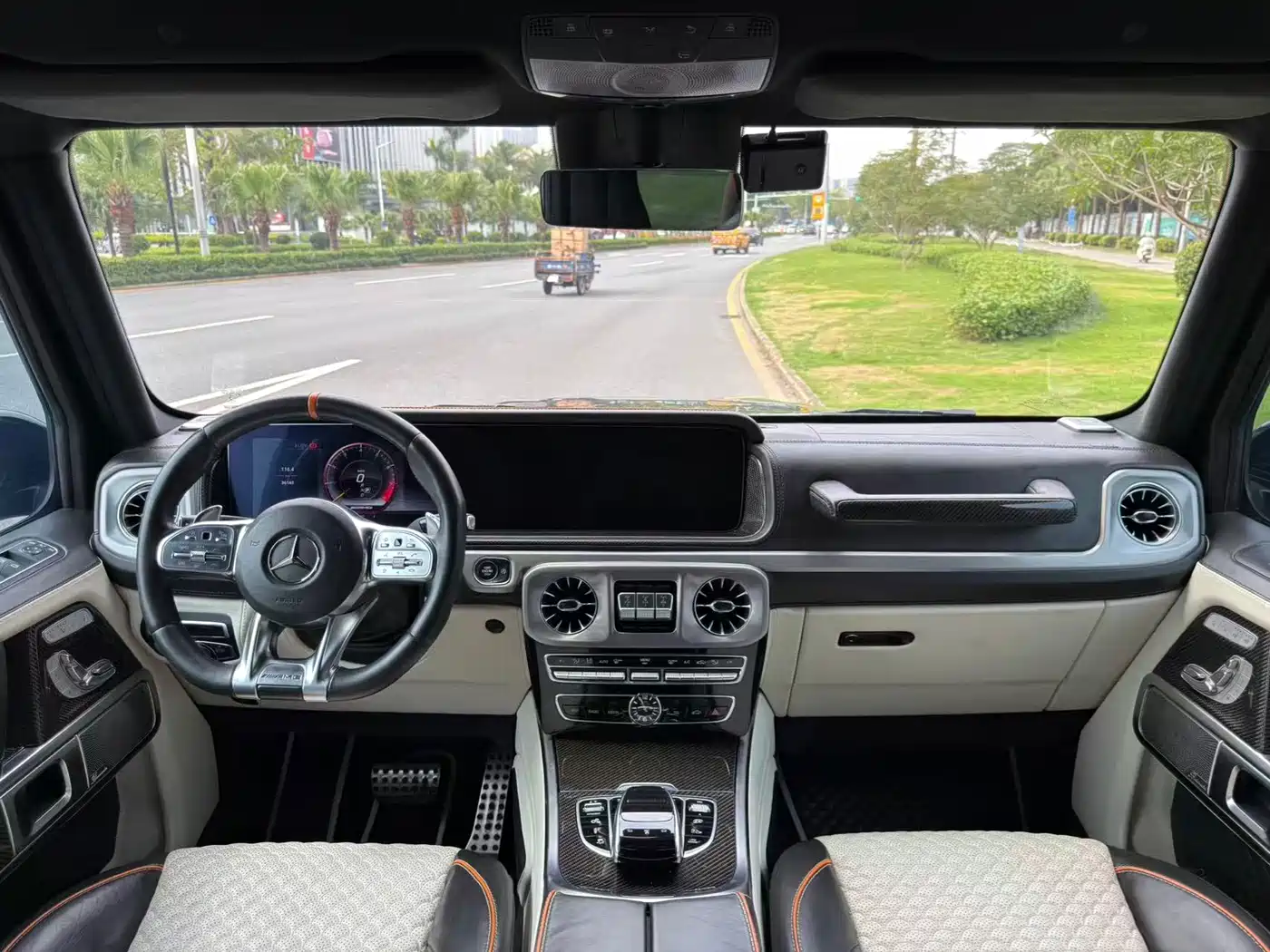 Mercedes-Benz G-Class AMG 2019 AMG G 63 фото 8
