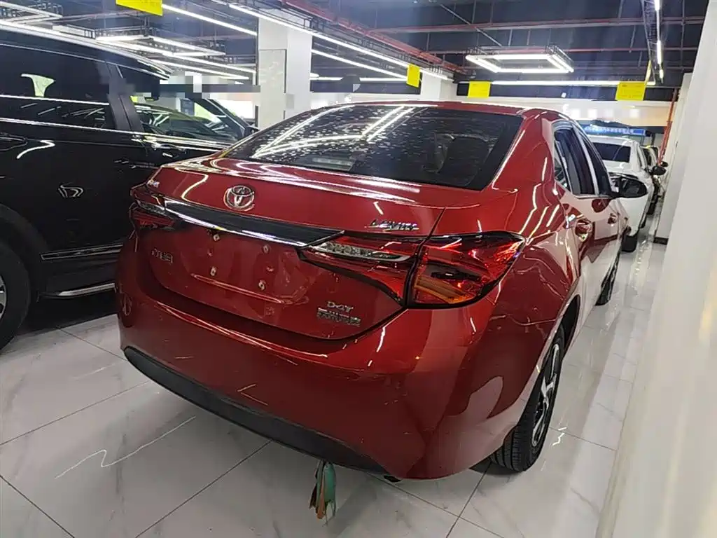 Toyota Levin 2017 Facelift 185T CVT Elite (China V) фото 7