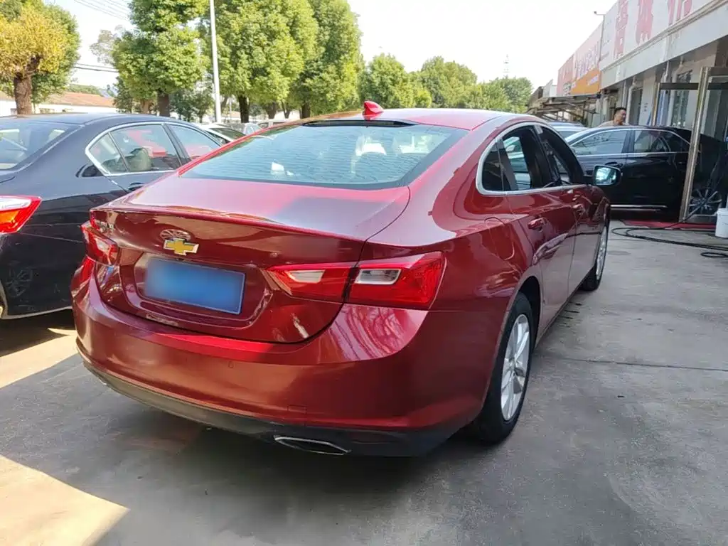 صورة 7 - Chevrolet Malibu XL