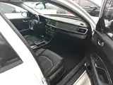 Photo 19 - Kia K5