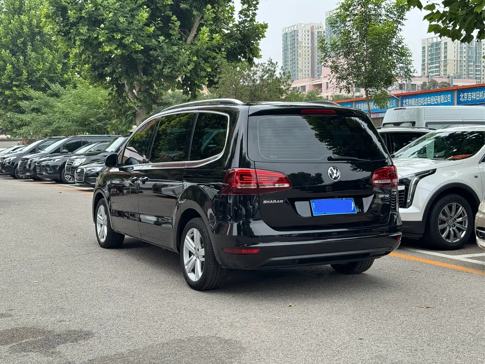 Фото 3 - Volkswagen Sharan