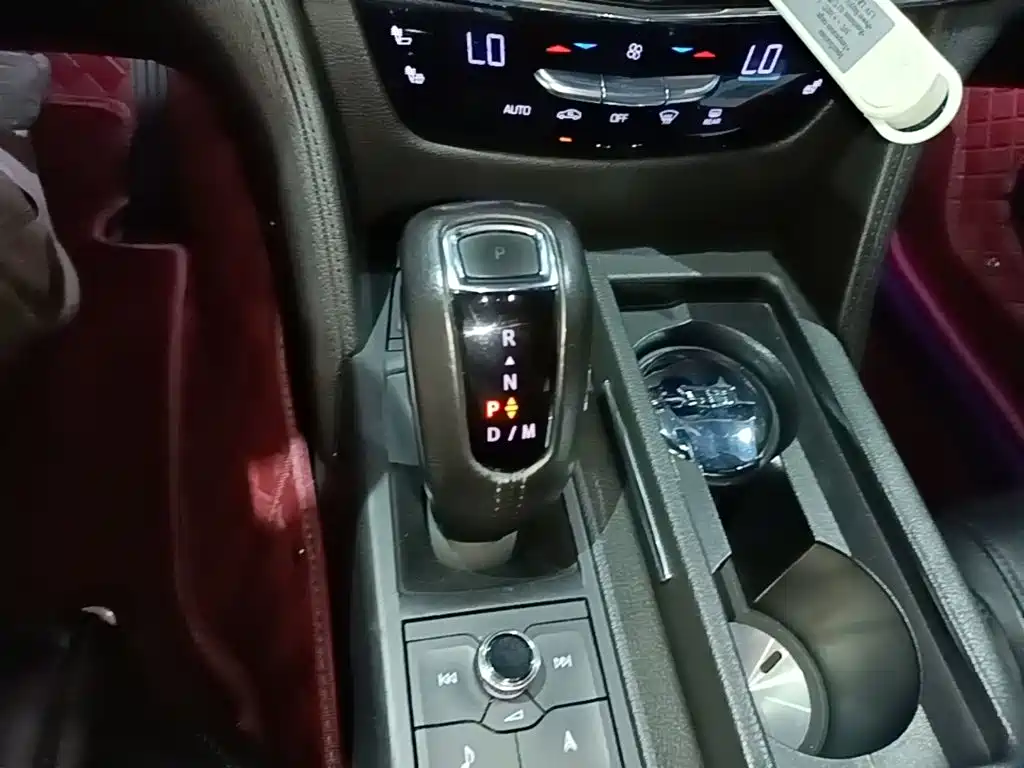 Photo 14 - Cadillac CT6