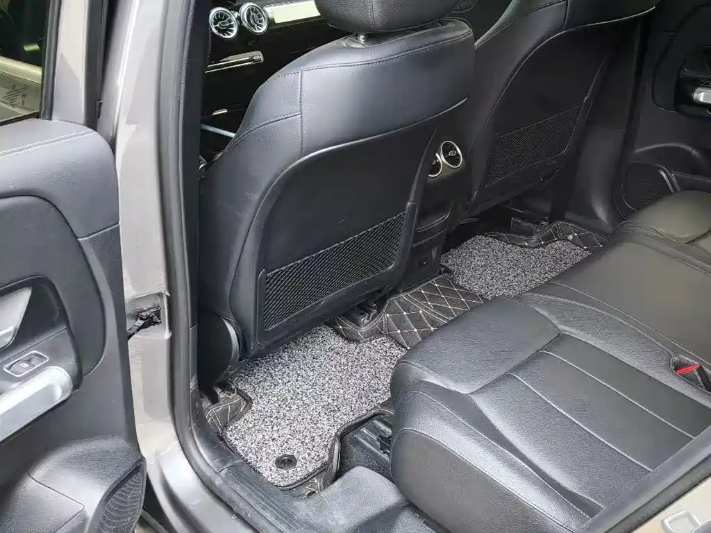 Mercedes-Benz GLB 2023 GLB 220 Style фото 11