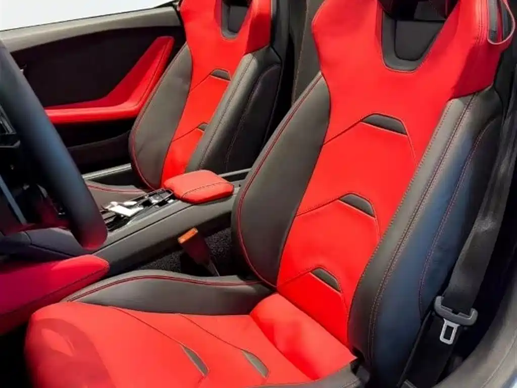 LAMBORGHINI HURACÁN