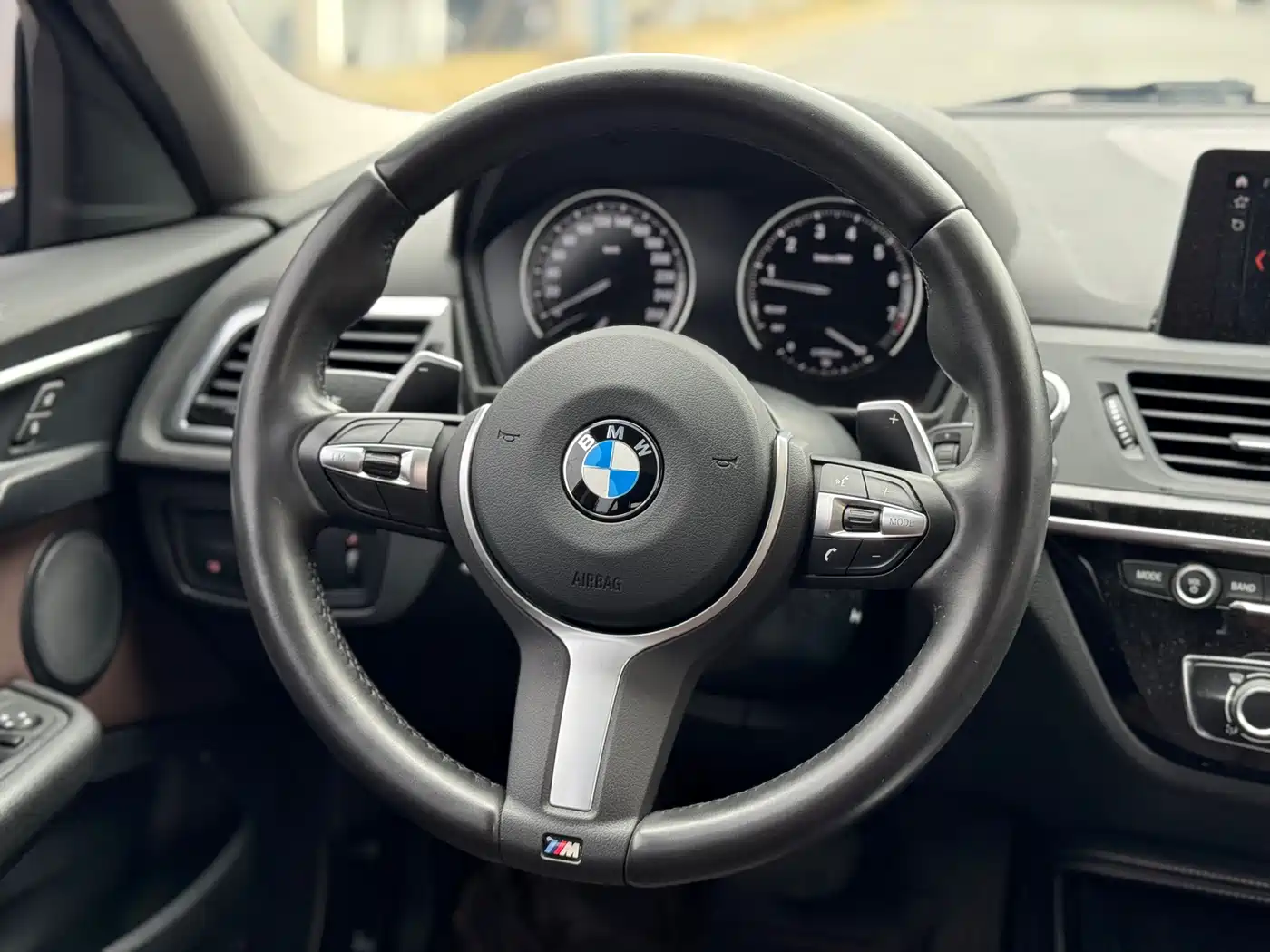 BMW 1 Series 2020 Model 125i Leading M Sport Package фото 19