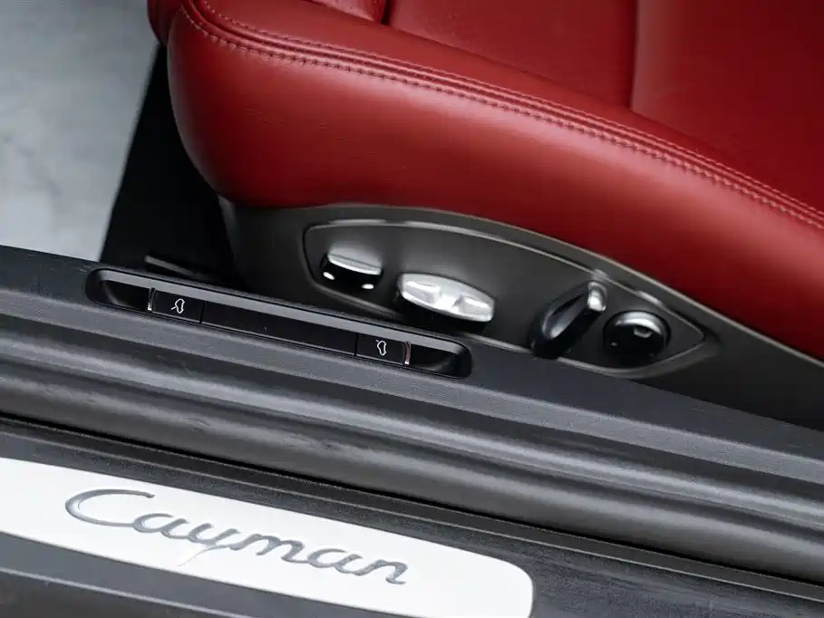 Porsche 718 2022 Cayman 2.0T фото 12