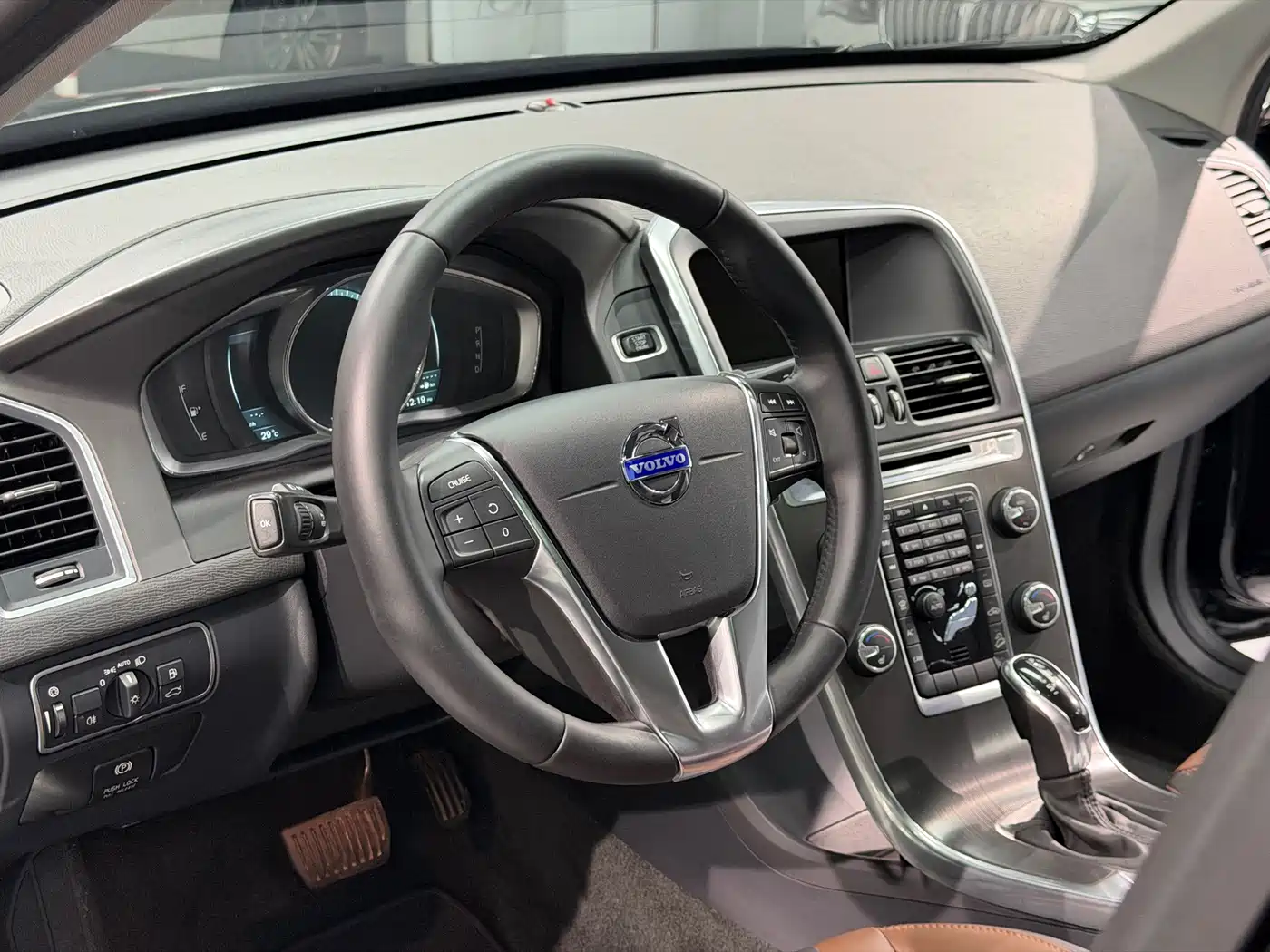 Volvo XC60 (Import) 2014 2014 T6 Smart Comfort Edition