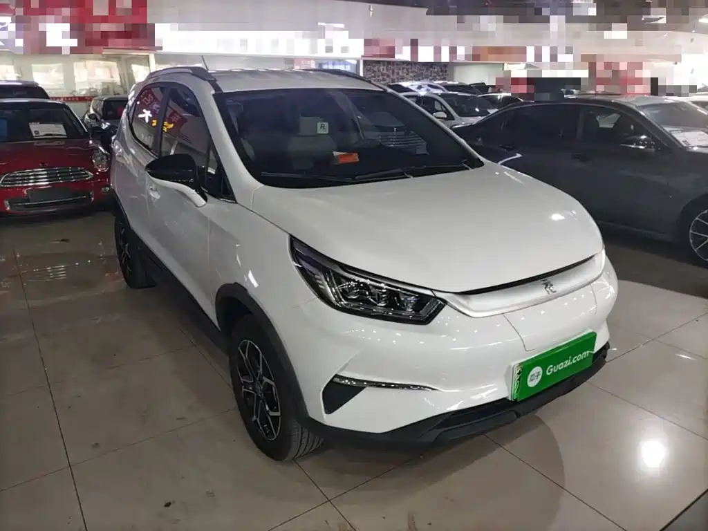 Photo 4 - BYD Yuan Pro