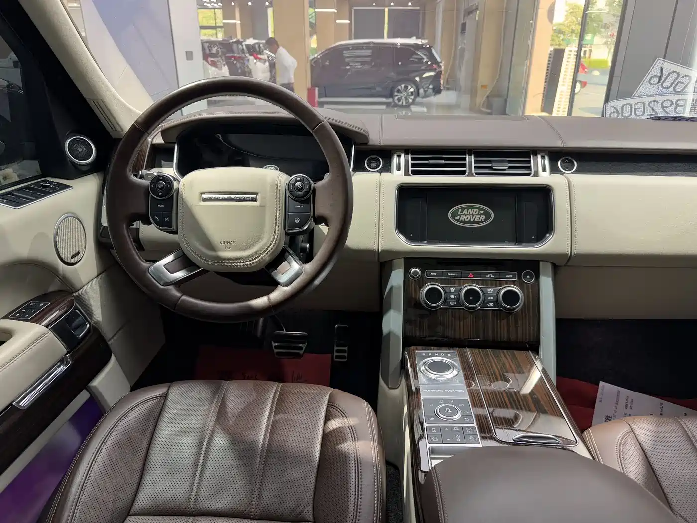 Land Rover Range Rover 2016 5.0 SC V8 AB Ultimate Autobiography LWB фото 15