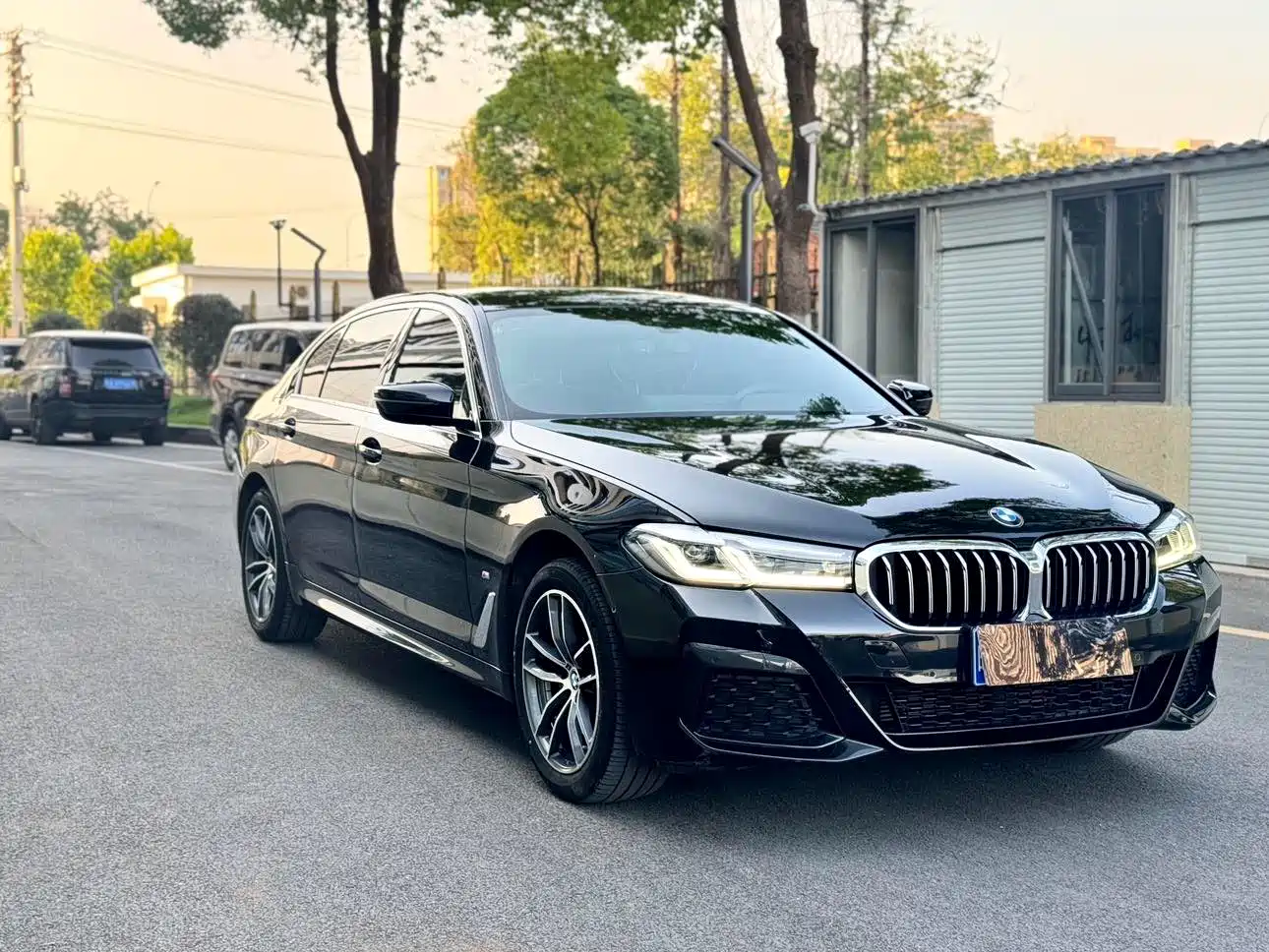 BMW 5 Series 2022 525Li M Sport Package фото 3