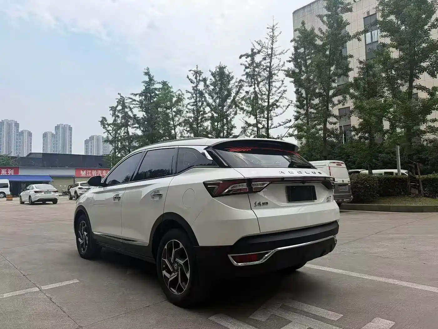 Photo 7 - Dongfeng Aeolus Dongfeng Fengshen AX7