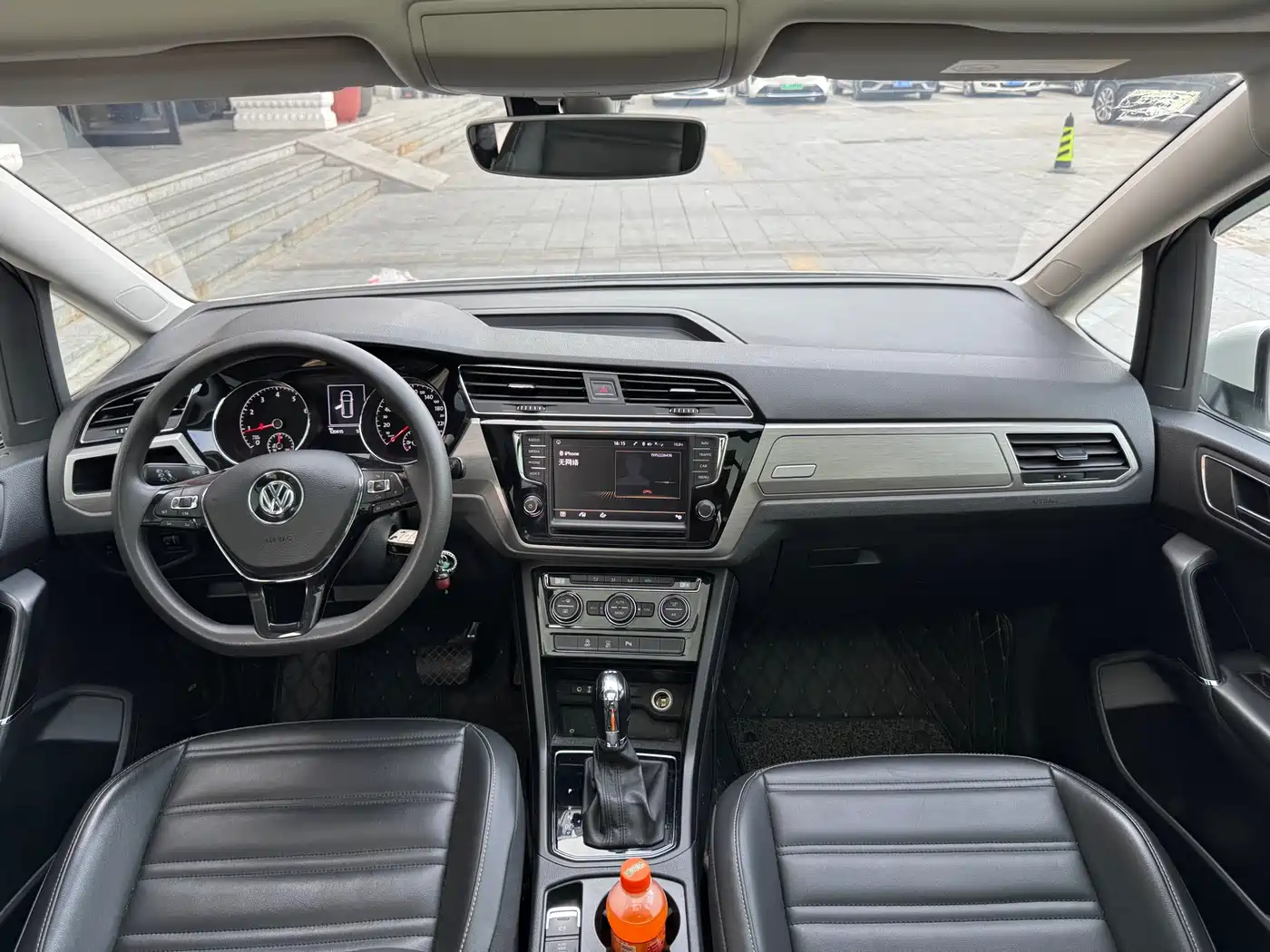 Volkswagen Touran 2018 Touran L 280TSI DSG Comfort Edition 7-seater China VI фото 12