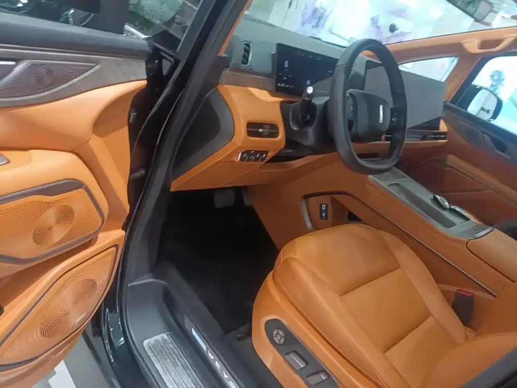 WEY Alpine 2025 2025 AWD Alpine 9