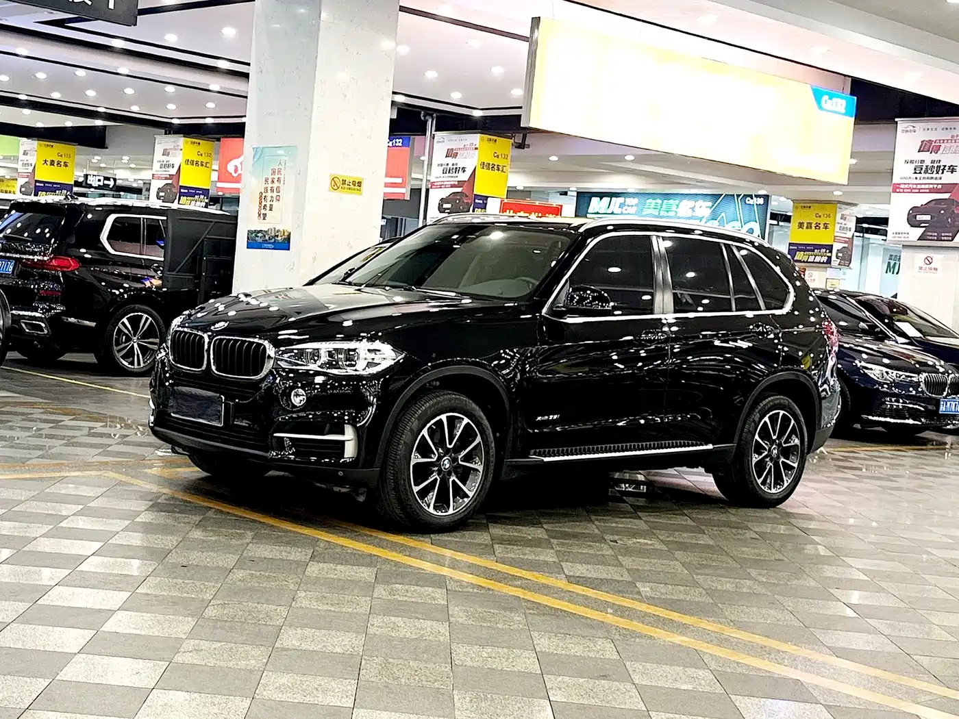BMW X5 (Import) 2017 xDrive35i Leading Edition
