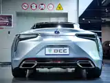 Фото 26 - Lexus LC
