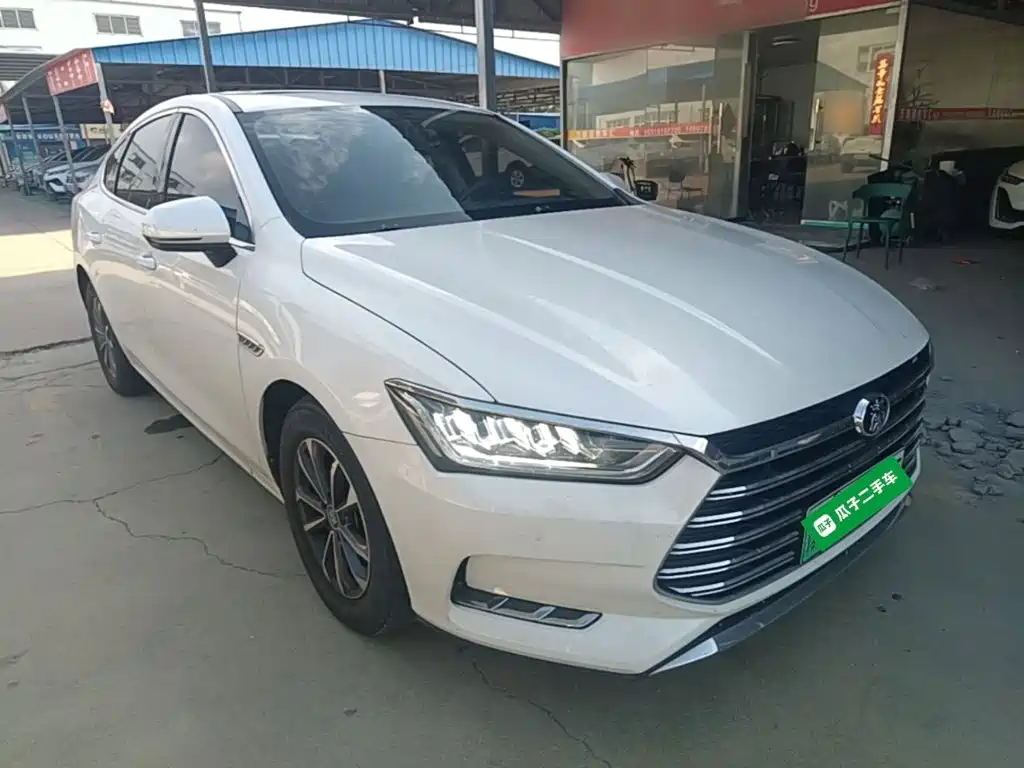 BYD Qin Pro New Energy 2019 2019 DM Super Edition 1.5TI Automatic Smart Connected Jin Xuan Type China VI