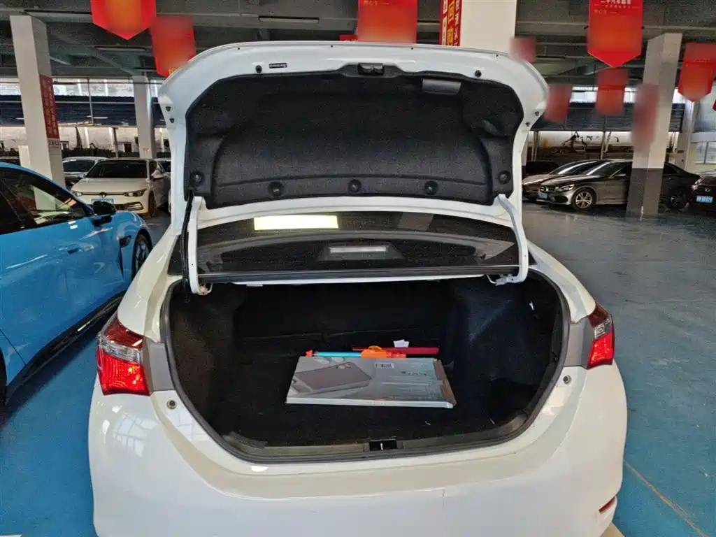 Toyota Corolla 2017 Facelift 1.2T S-CVT GL-i фото 19