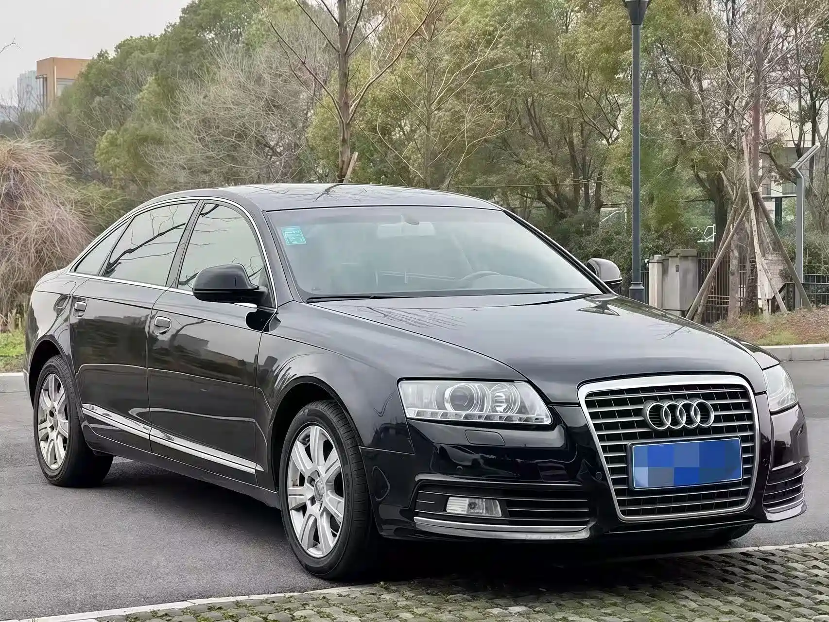 Фото 3 - Audi A6L