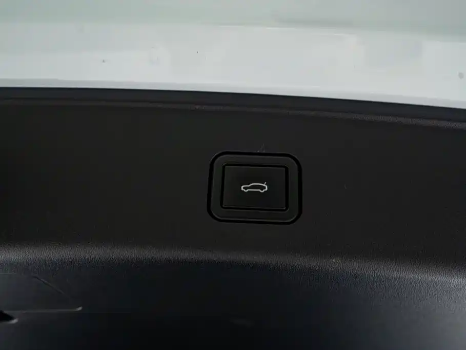 Avatr 07 2025 2024 Ultra Pure Electric AWD