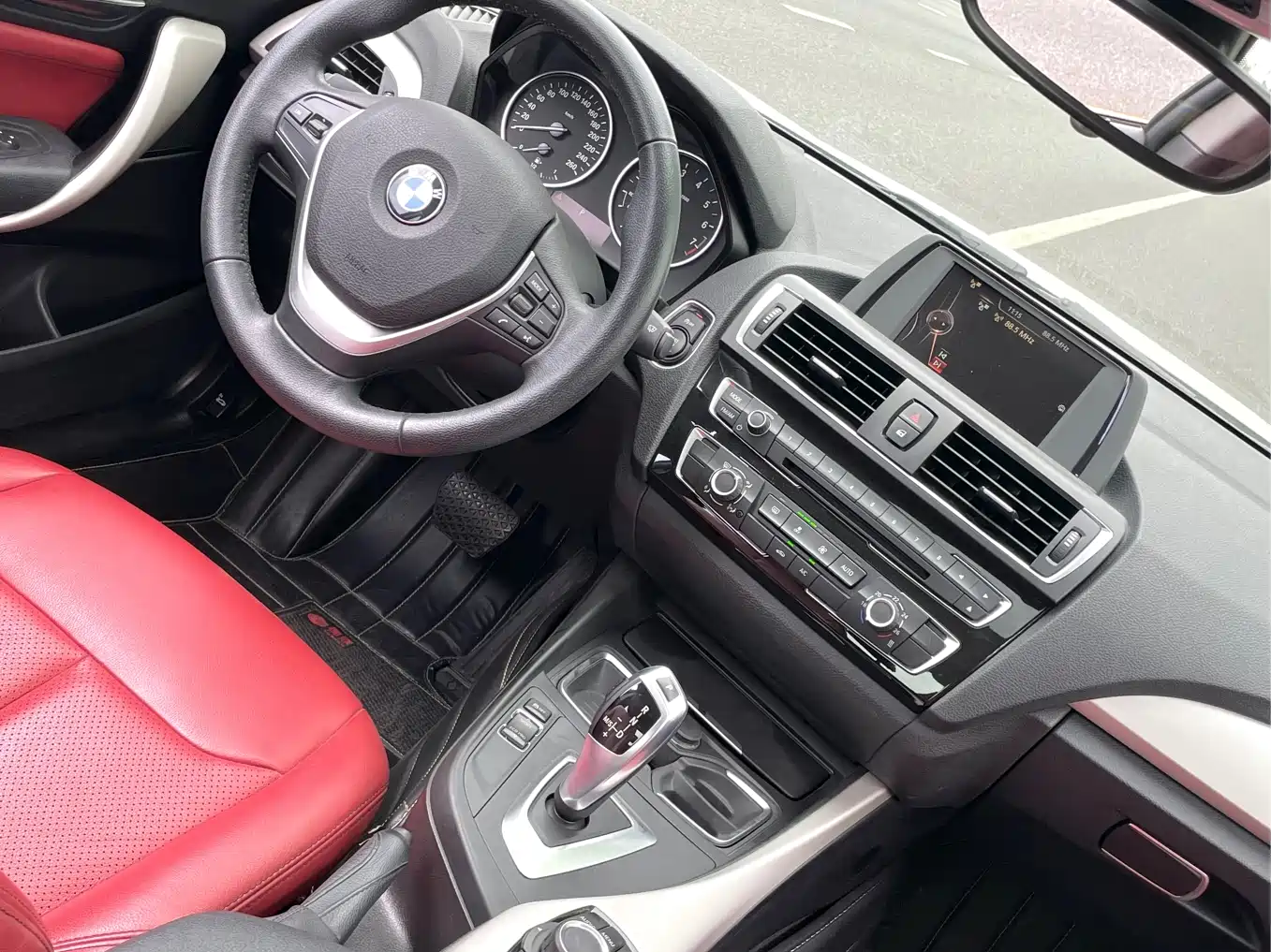 BMW 2 Series (Import) 2014 220i Leading фото 12