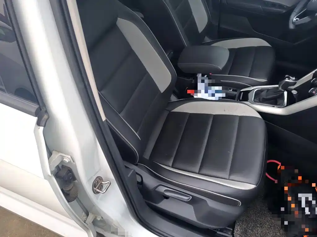 Volkswagen T-Roc, миниатюра 25