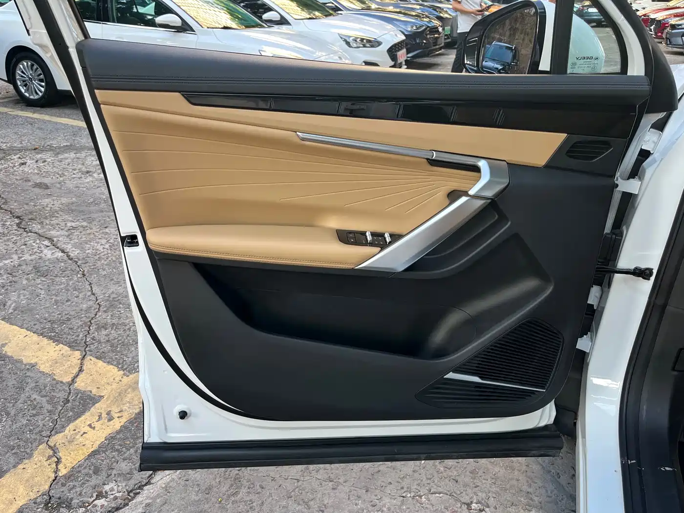 Geely Boyue L 2023 2023 1.5TD DCT Premium