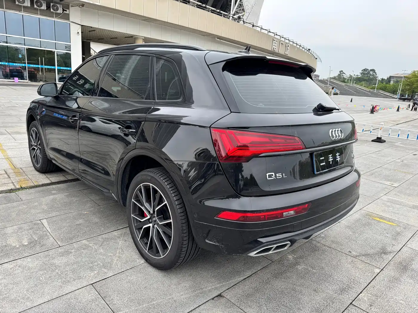 Audi Q5L 2023 45T Luxury Dynamic фото 4