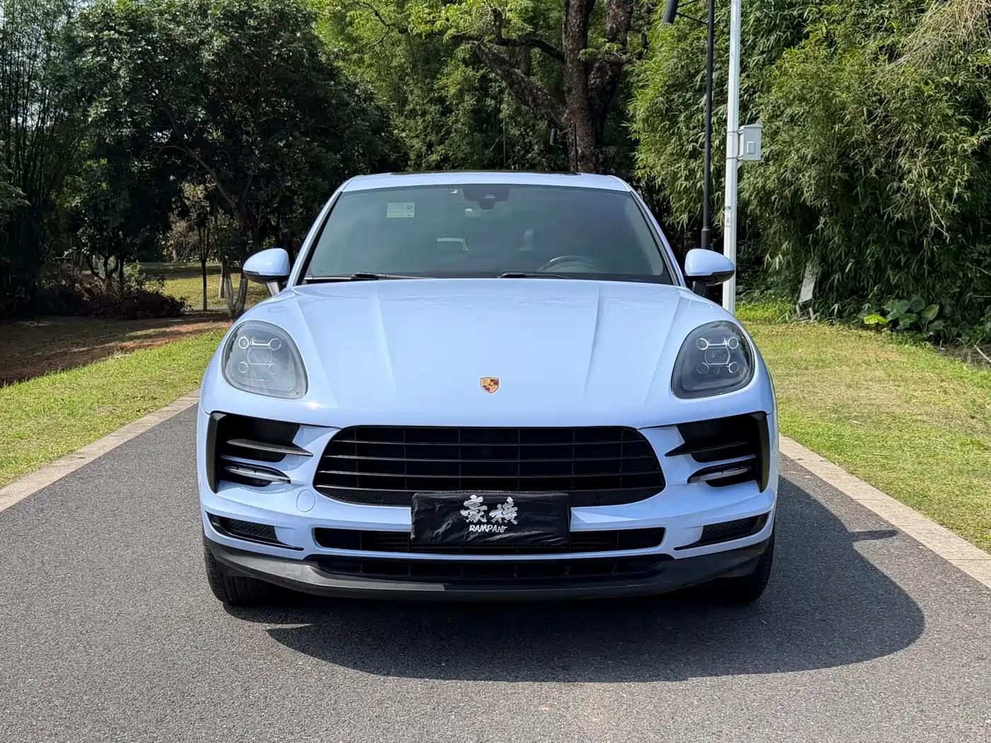 Porsche Macan 2018 Macan 2.0T фото 2