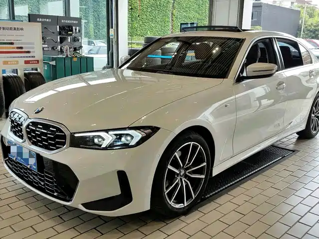 BMW 3 Series 2024