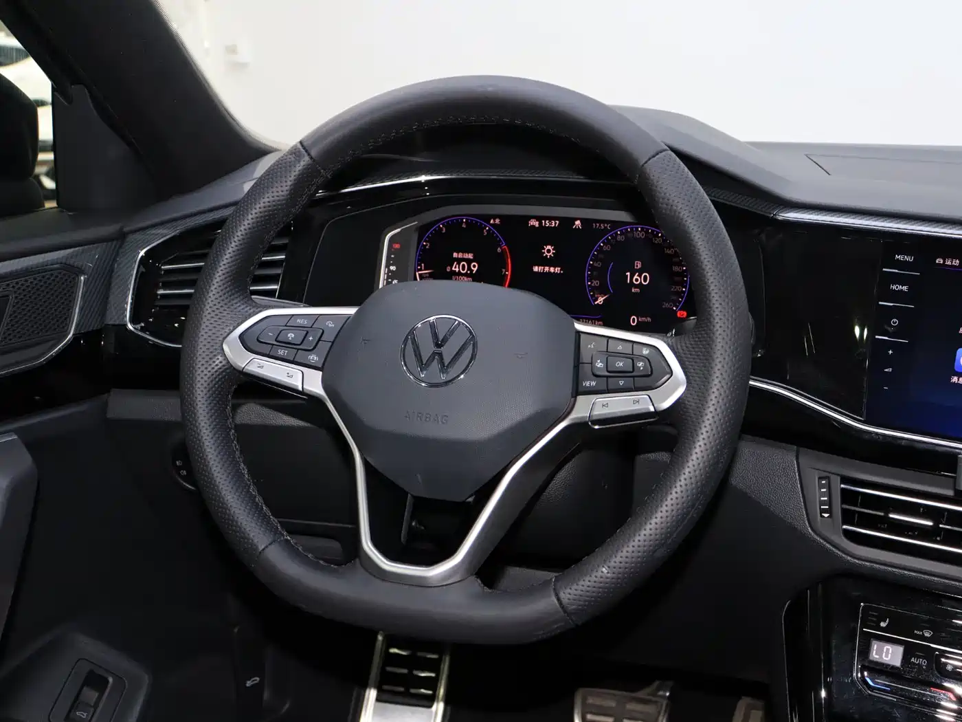 VOLKSWAGEN TANYUE X