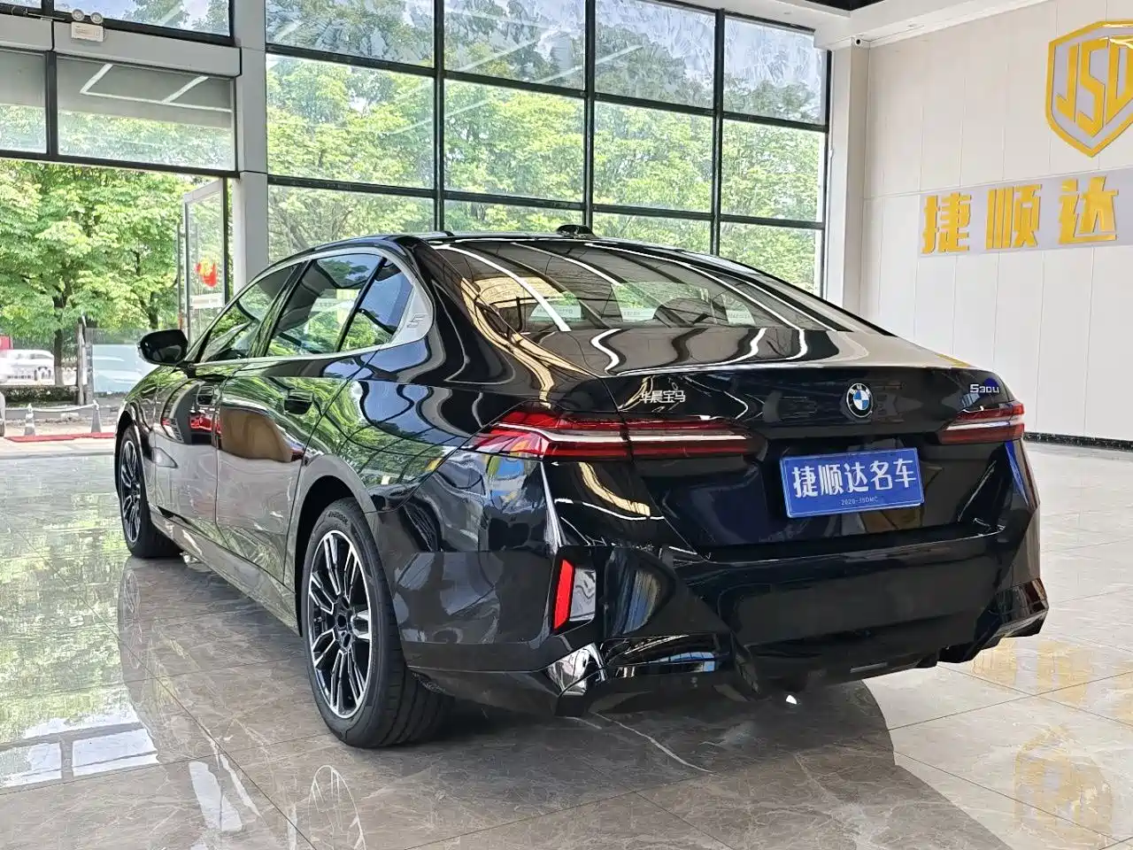 BMW 5 Series 2026 2026 530Li Leading M Sport Package