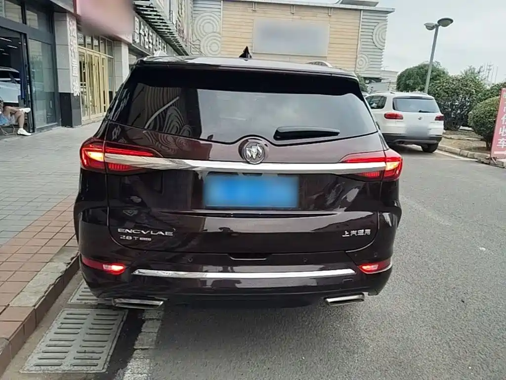 Photo 6 - Buick Enclave